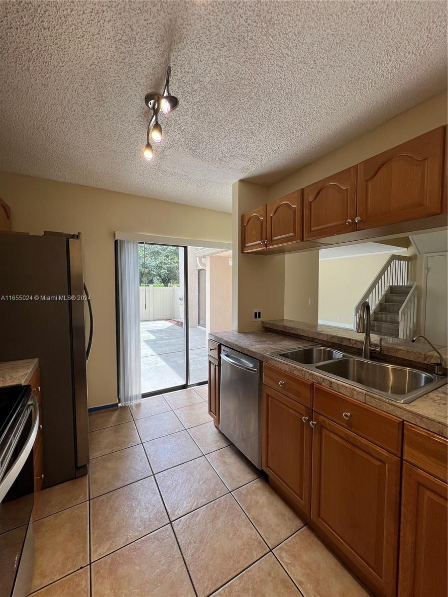 3441 NW 47th Ave # 3199