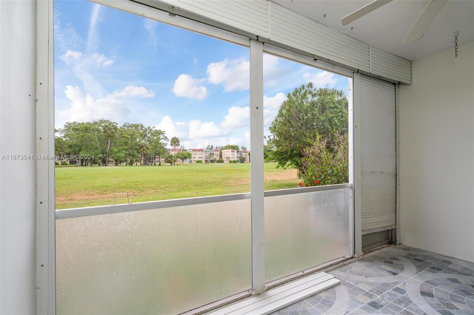 7847 Golf Cir Dr # 111