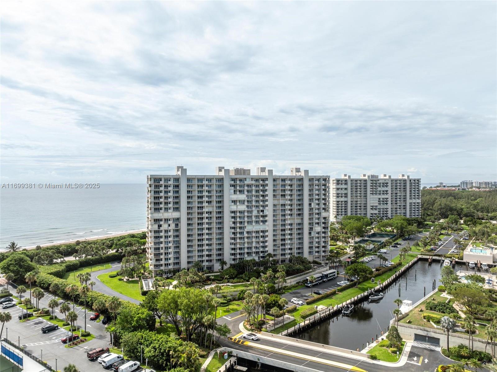 4301 N Ocean Blvd # 303A