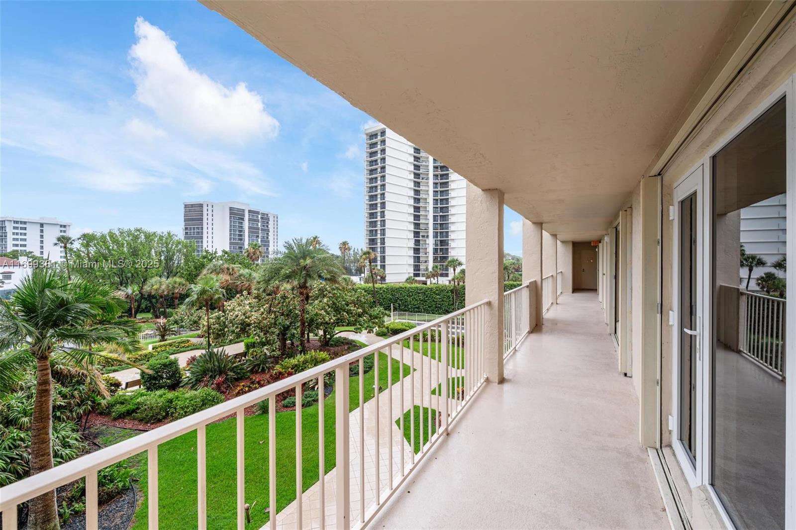 4301 N Ocean Blvd # 303A