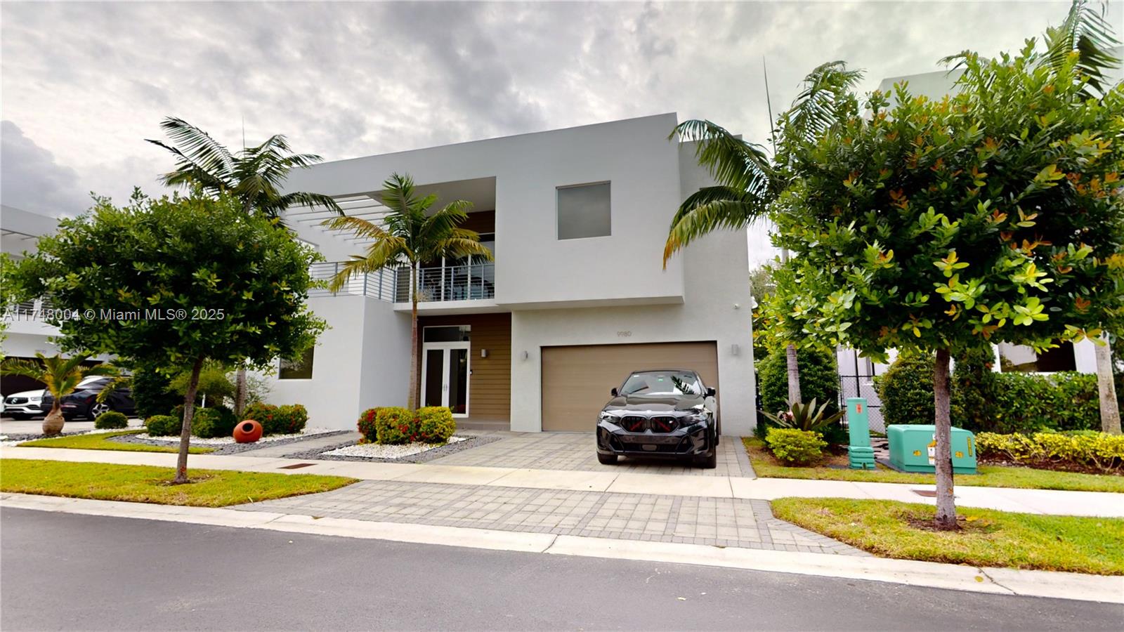 9980 NW 74th Ter