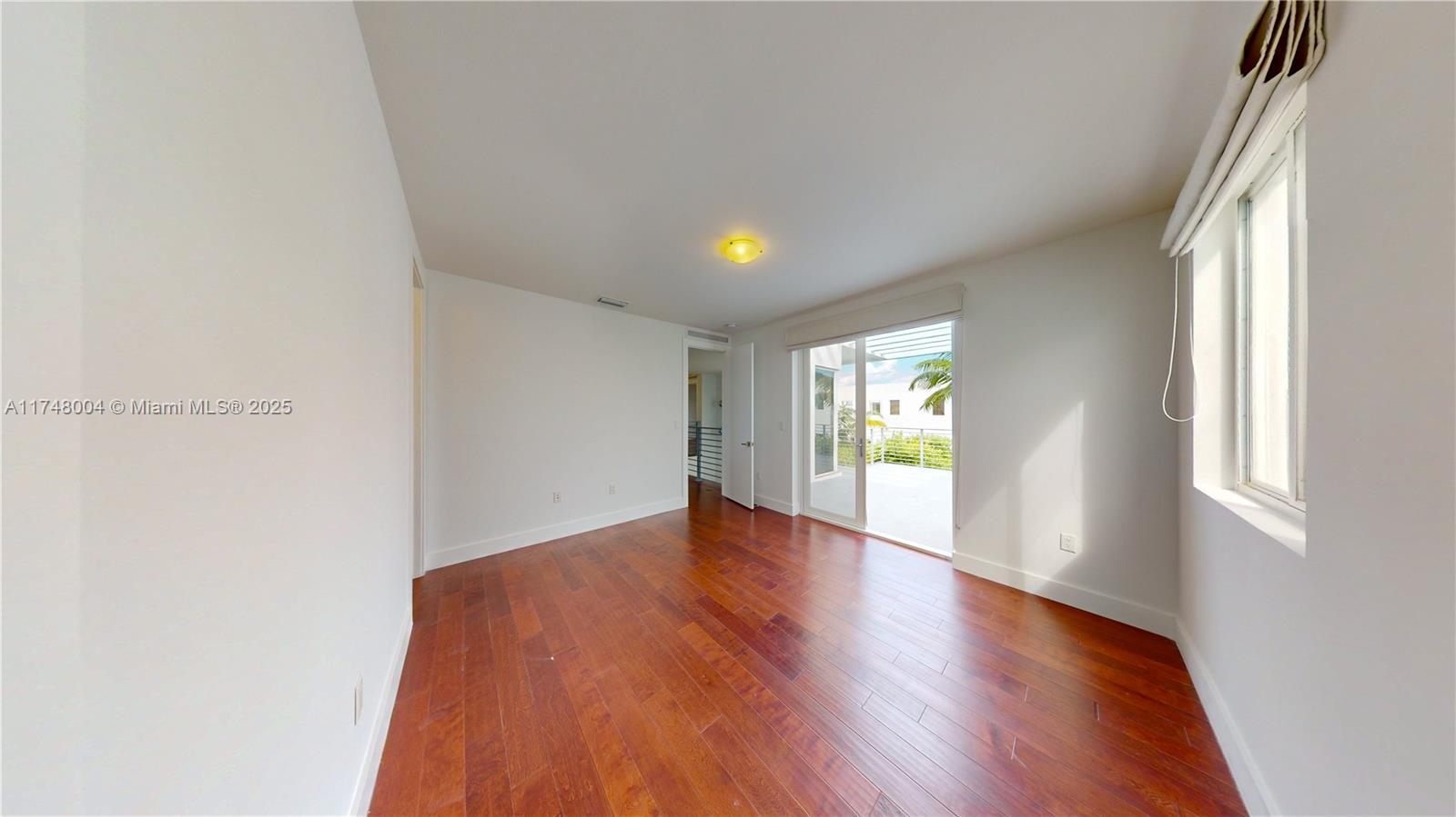 9980 NW 74th Ter