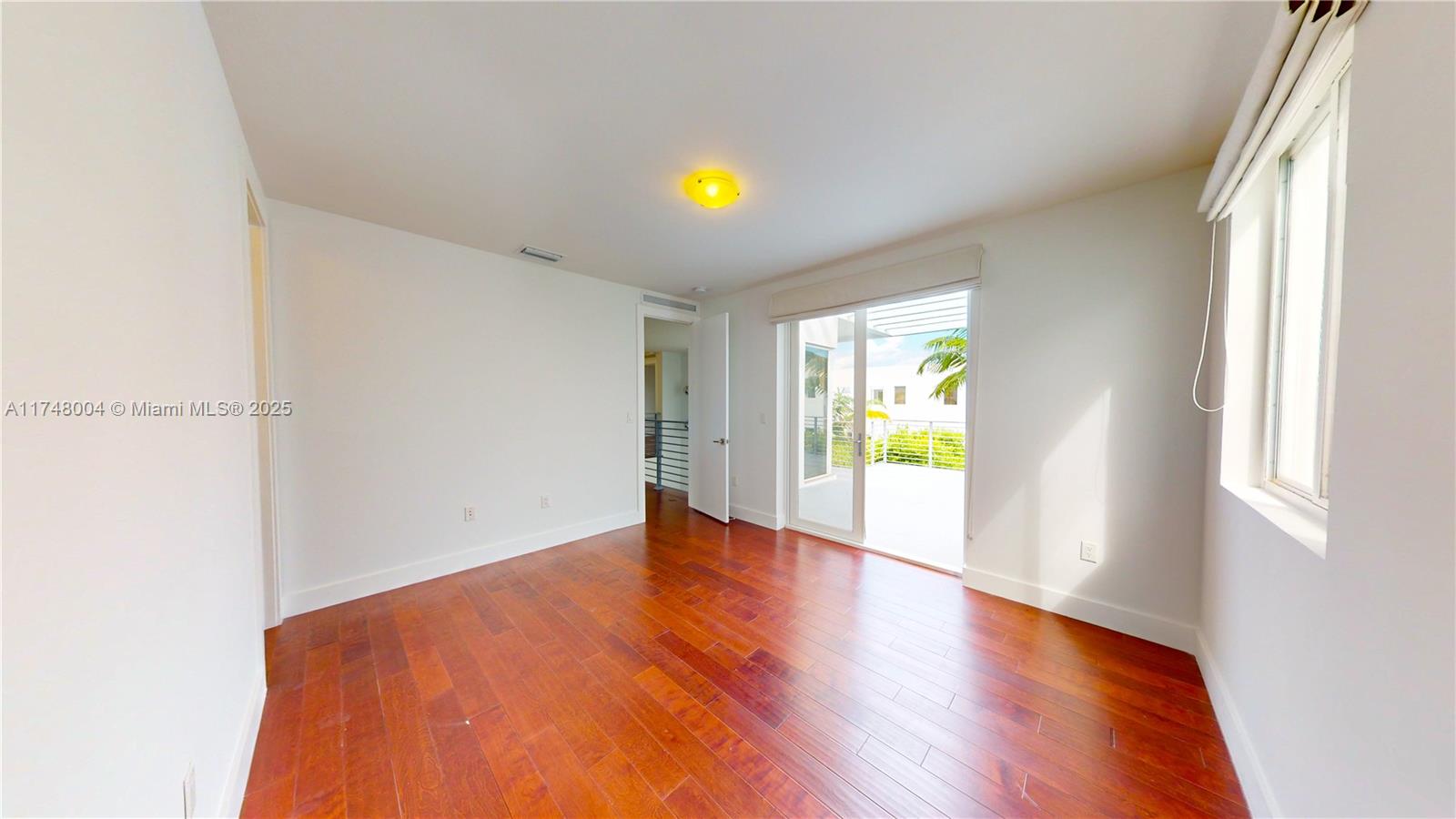9980 NW 74th Ter
