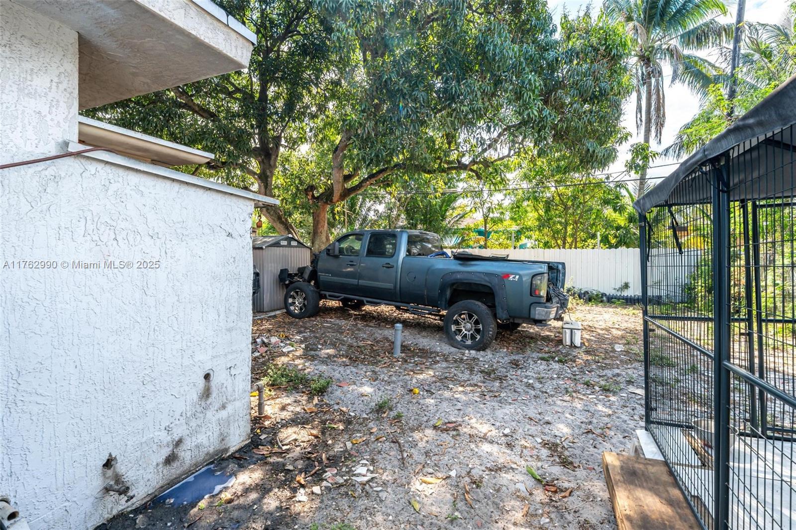1000 NW 114th St