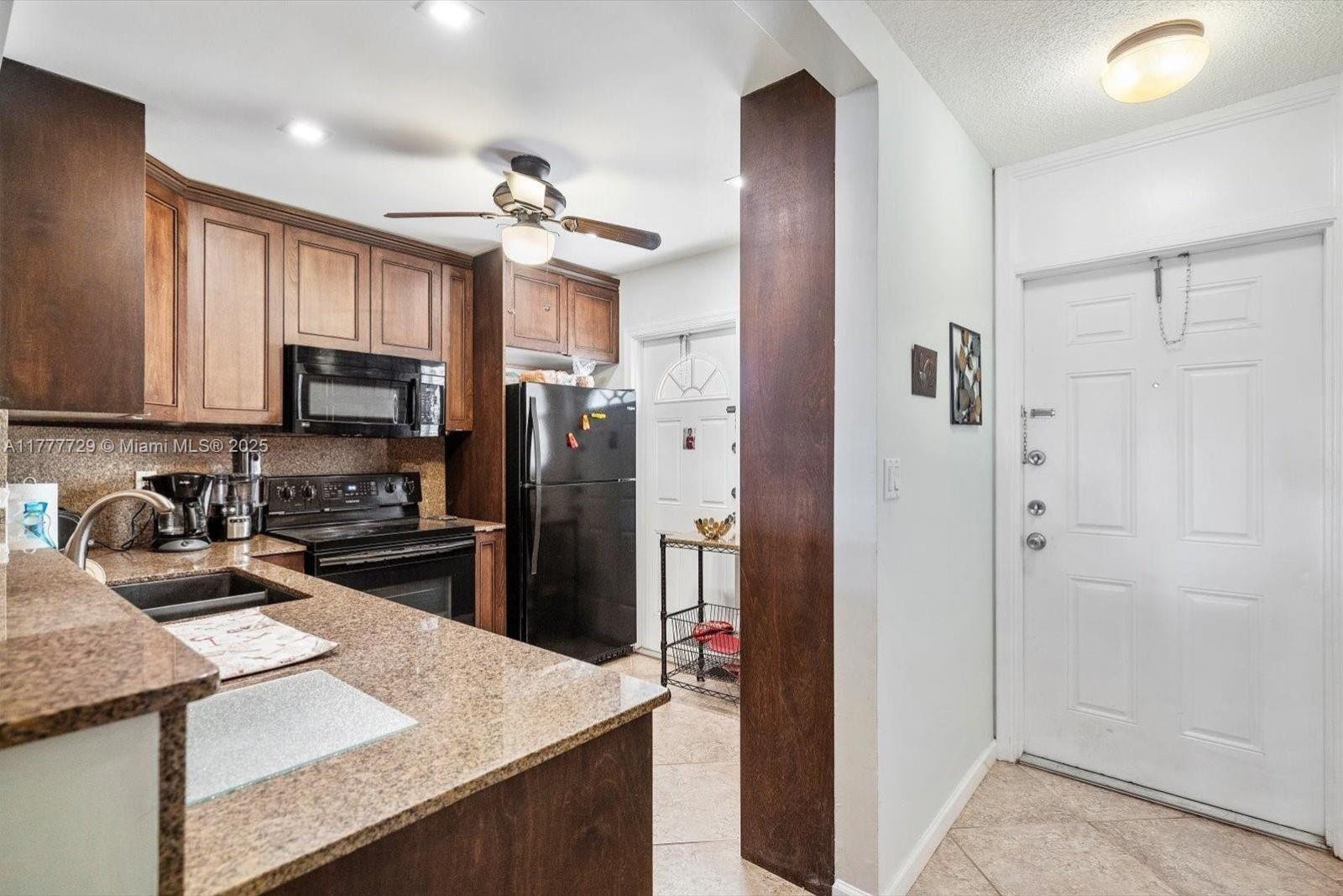 609 NE 14th Ave # 105
