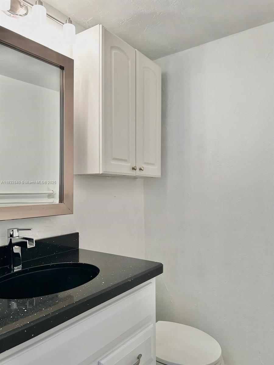 630 Tennis Club Dr # 106