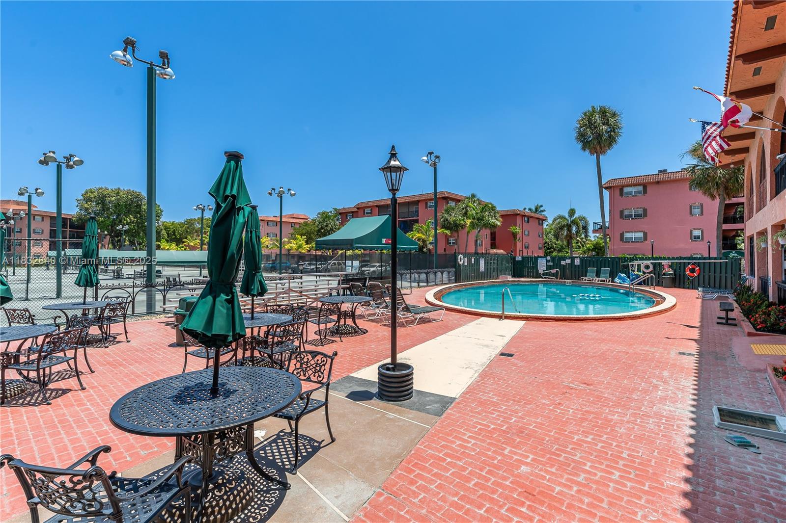 630 Tennis Club Dr # 106