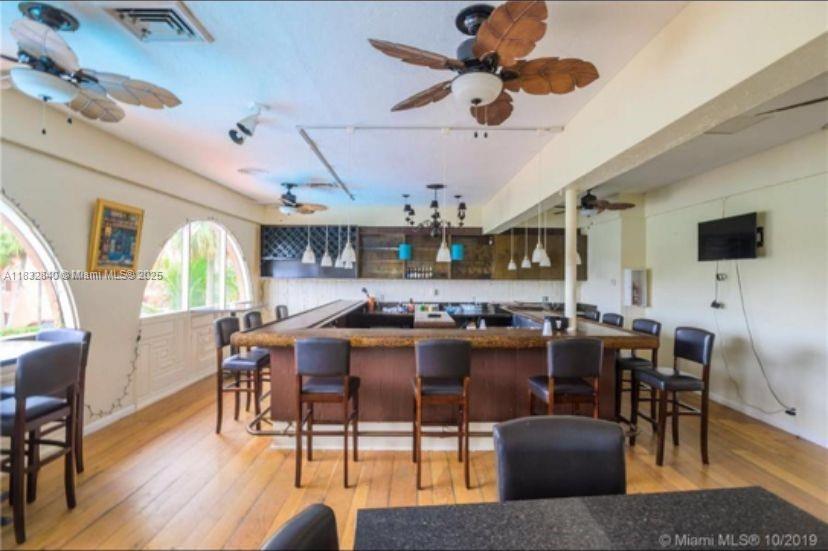 630 Tennis Club Dr # 106