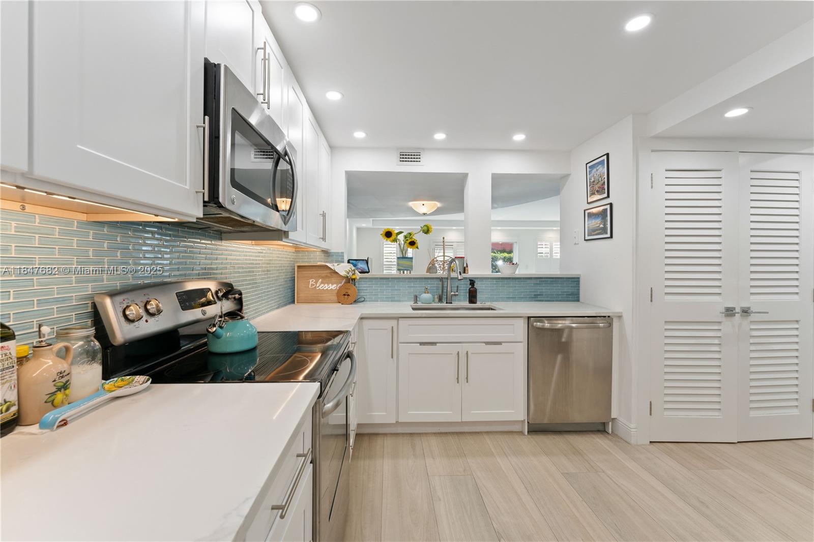 670 Tennis Club Dr # 110