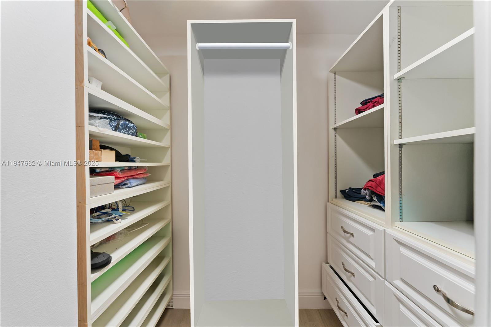 670 Tennis Club Dr # 110