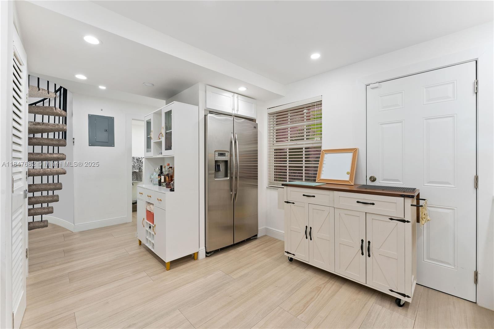 670 Tennis Club Dr # 110