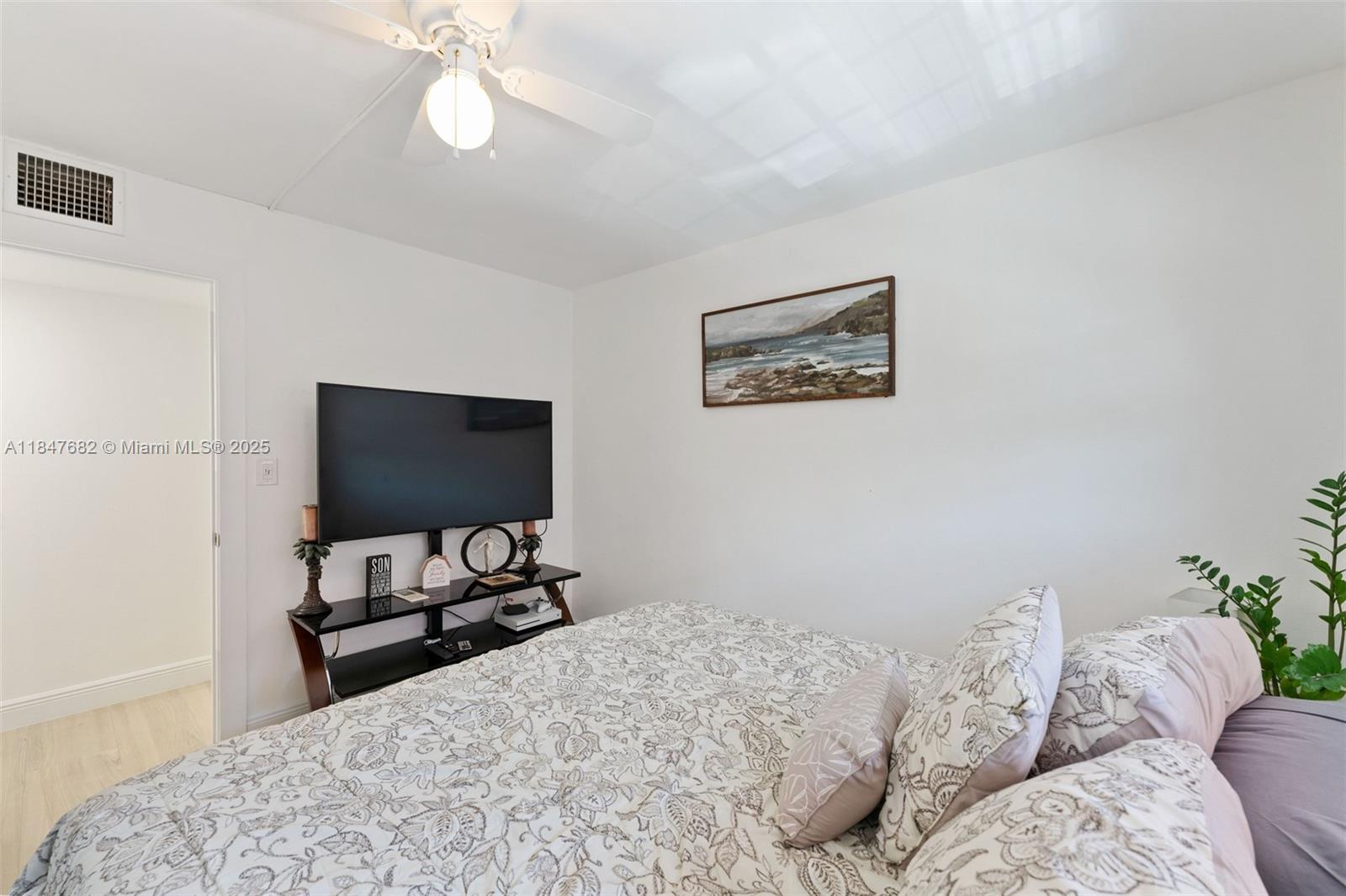 670 Tennis Club Dr # 110