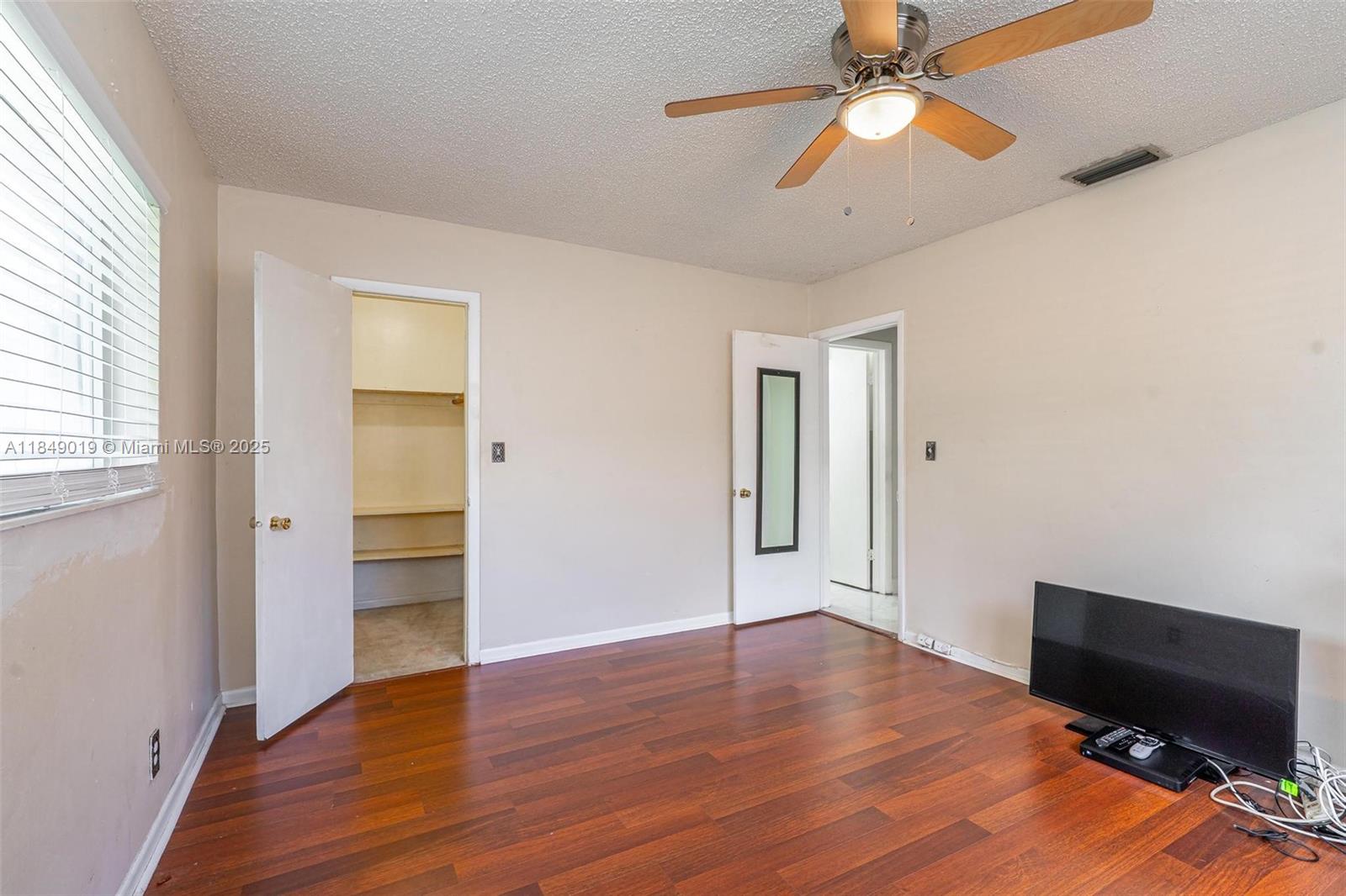 1420 NW 56th Ave