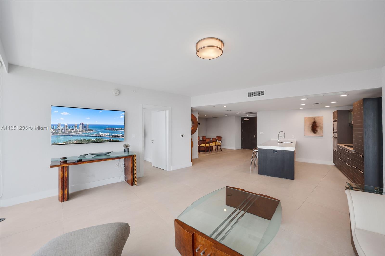 200 Biscayne Boulevard Way # 3207