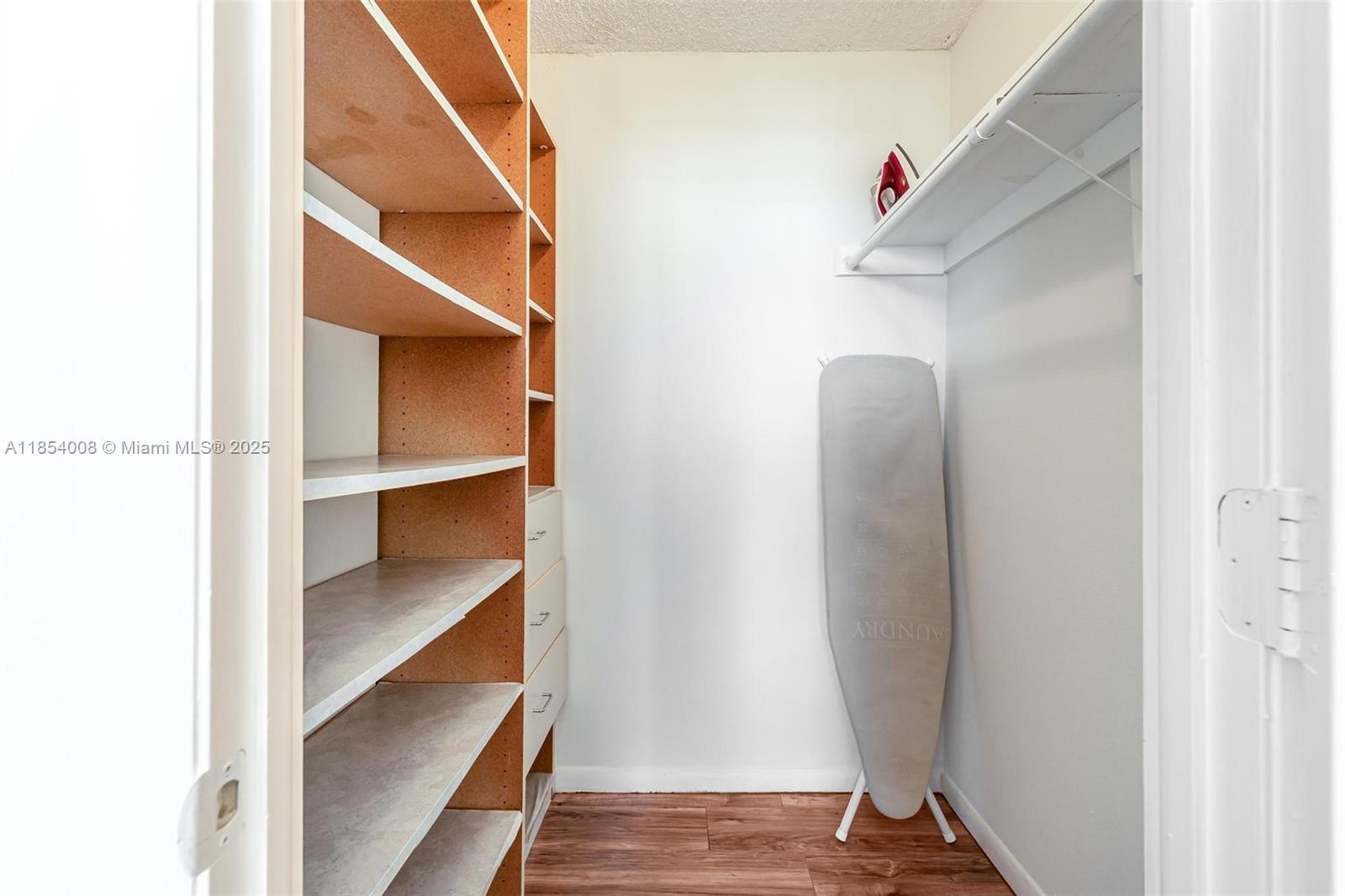 9310 Fontainebleau Blvd # 501