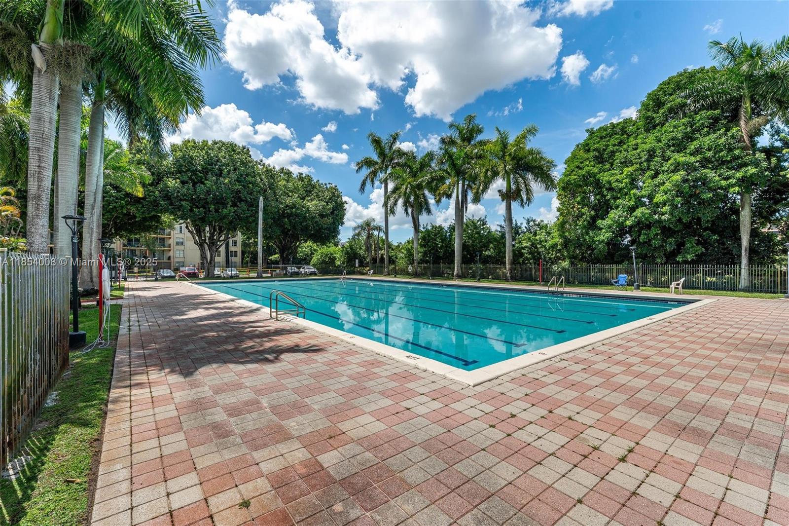 9310 Fontainebleau Blvd # 501