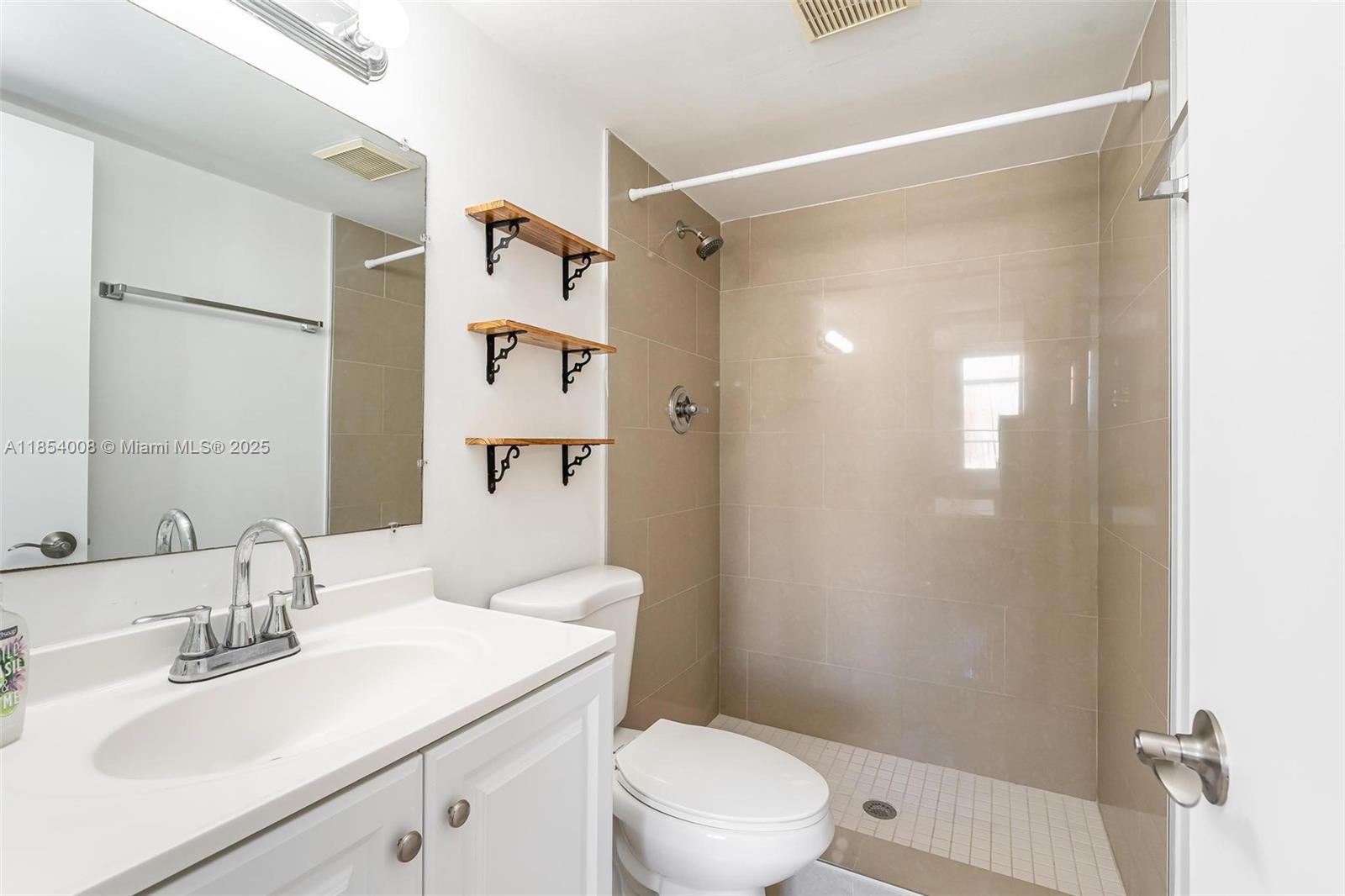 9310 Fontainebleau Blvd # 501