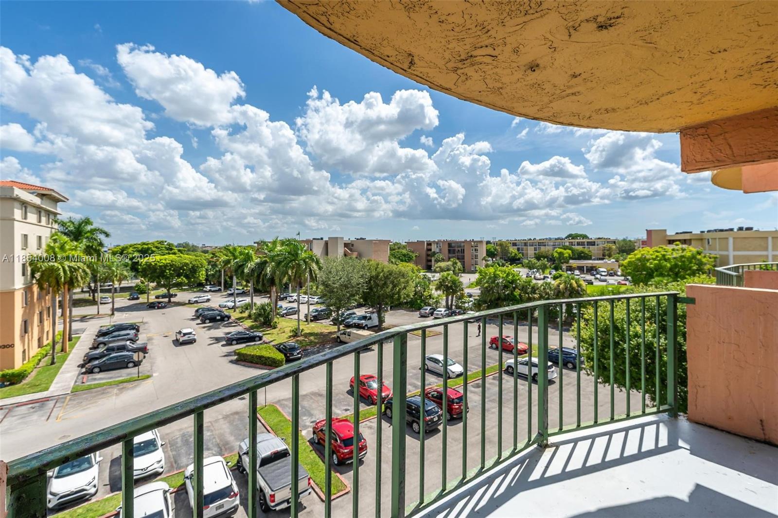 9310 Fontainebleau Blvd # 501