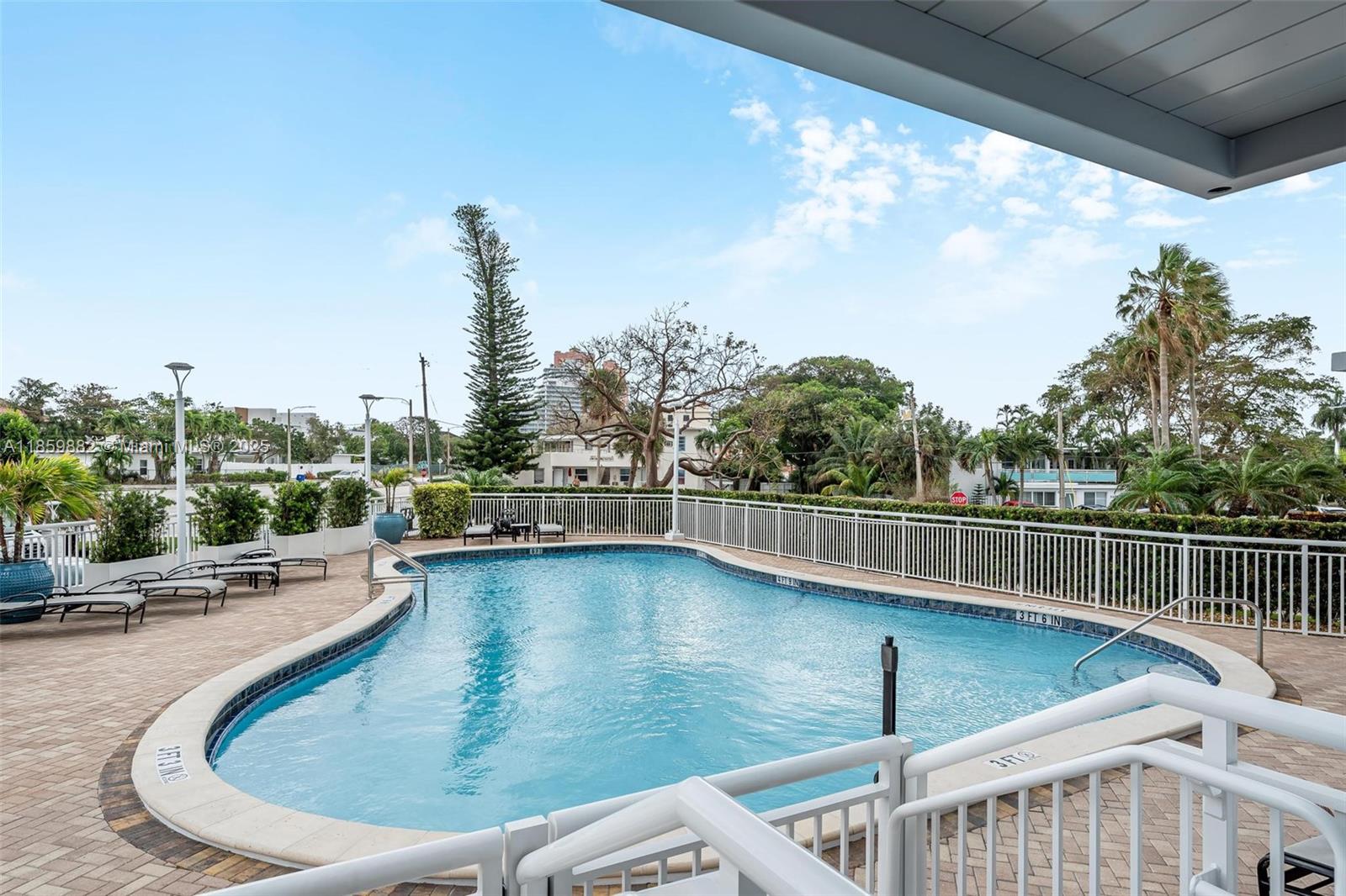 2701 N Ocean Blvd # 14B