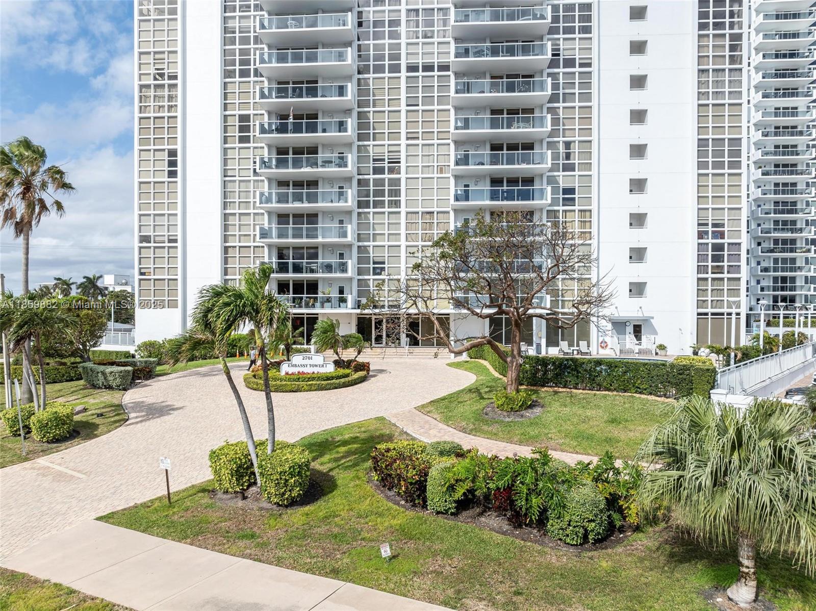 2701 N Ocean Blvd # 14B