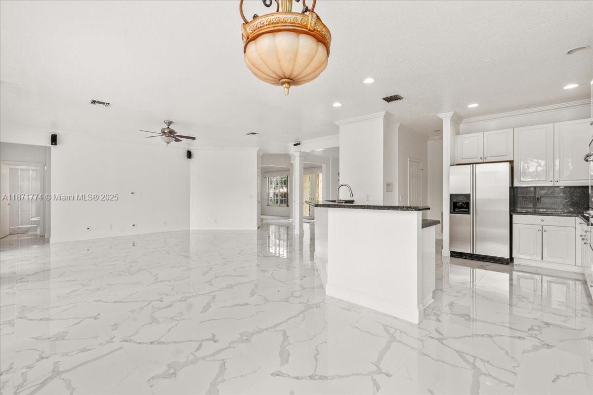 5095 NW 57th Way