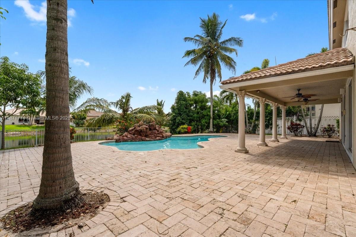 5095 NW 57th Way