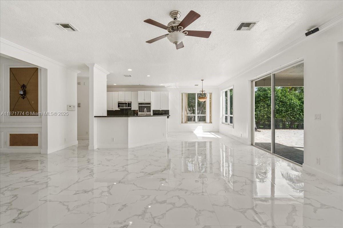5095 NW 57th Way