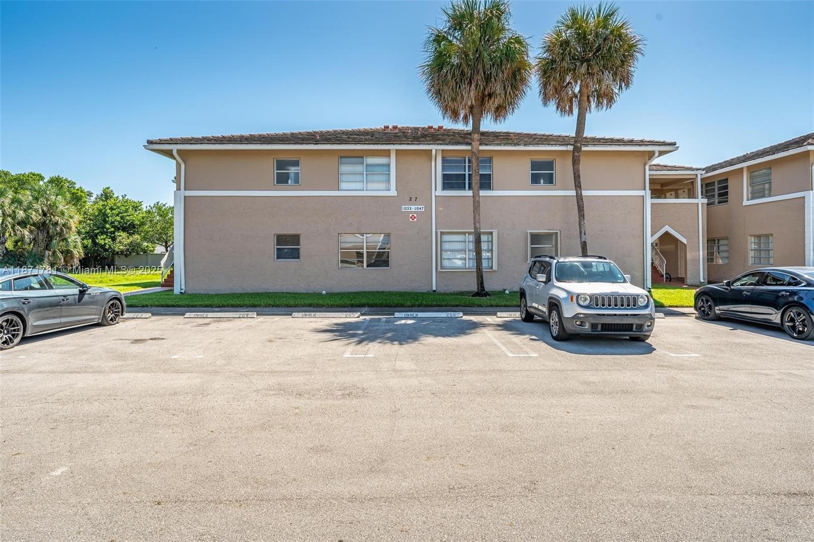 1033 Twin Lakes Dr # D Unit: 27-D