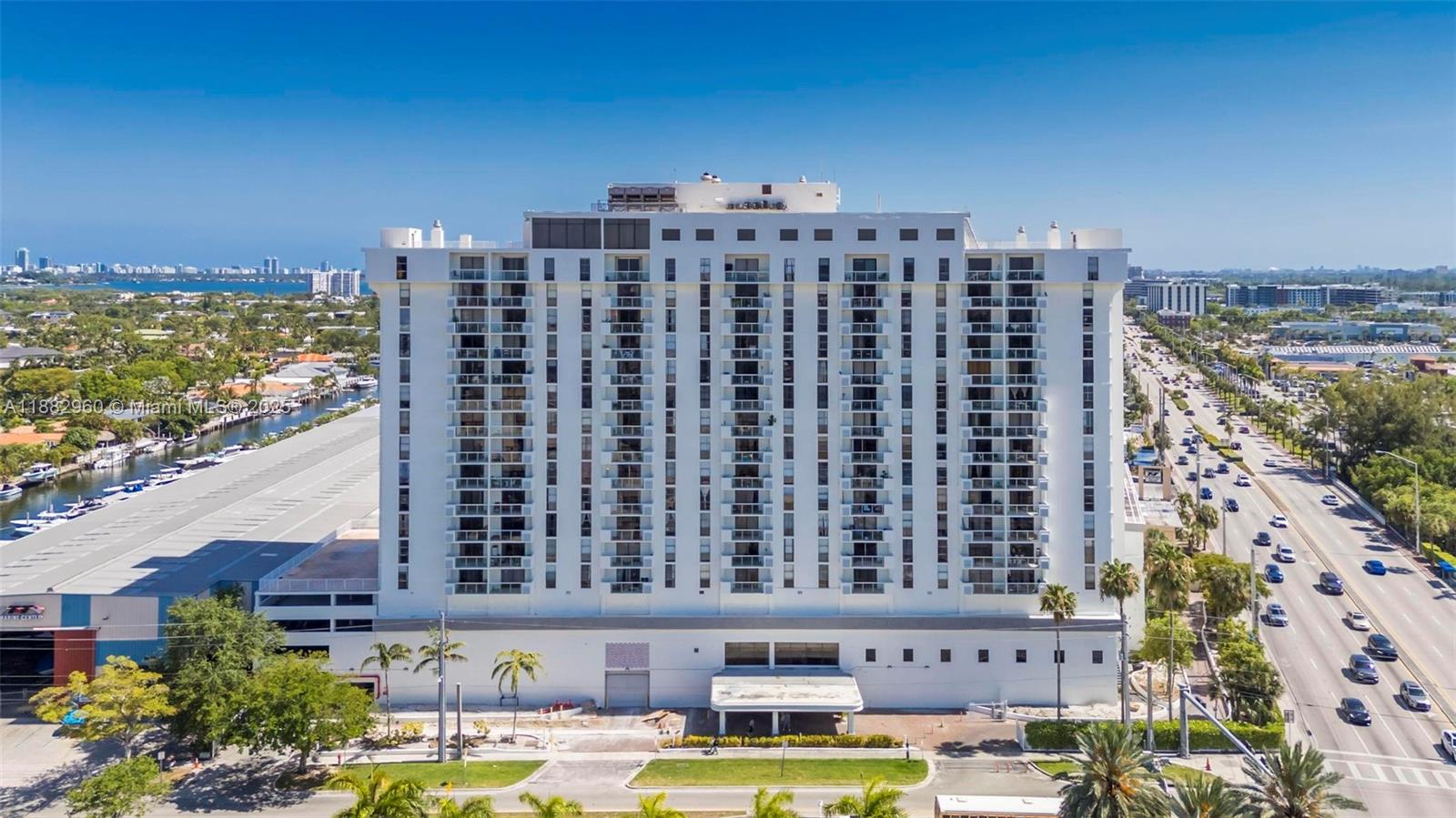 13499 Biscayne Blvd Unit: CU218