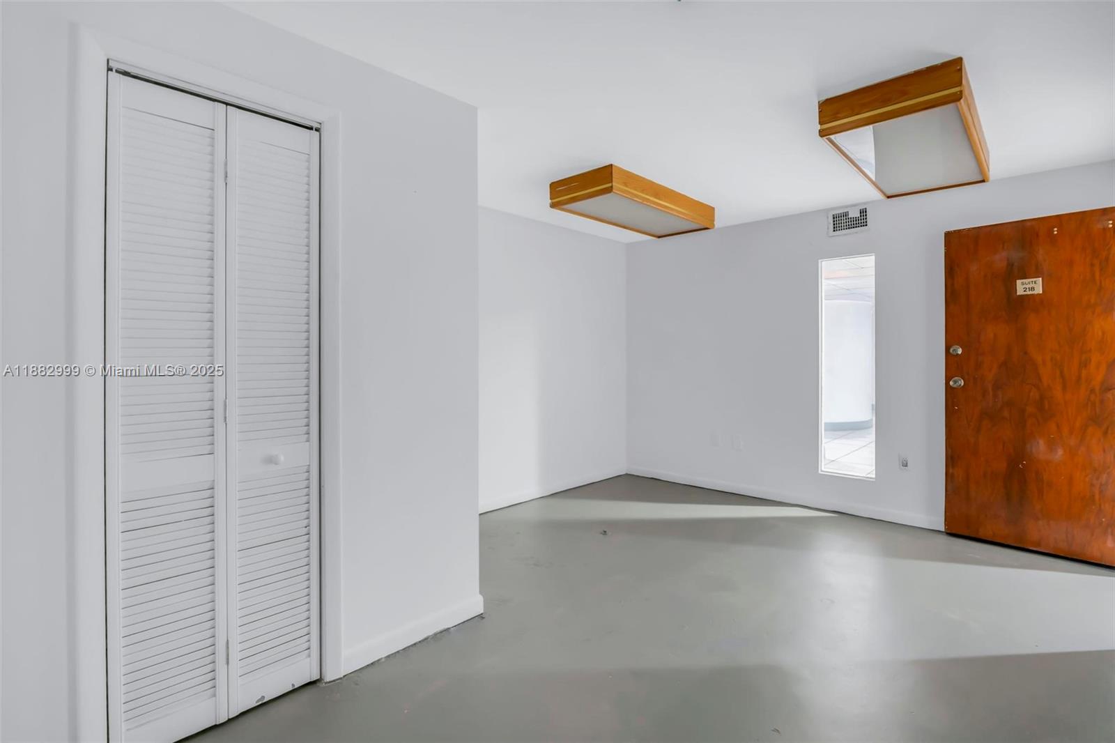13499 Biscayne Blvd Unit: CU208