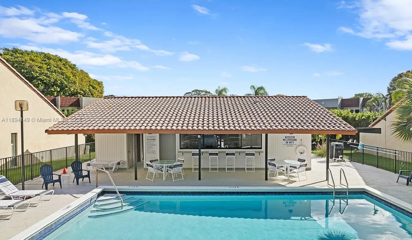 6850 NW 2nd Ave # 34