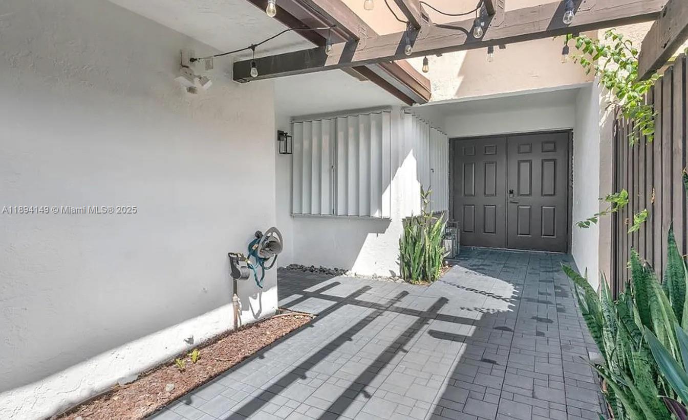 6850 NW 2nd Ave # 34