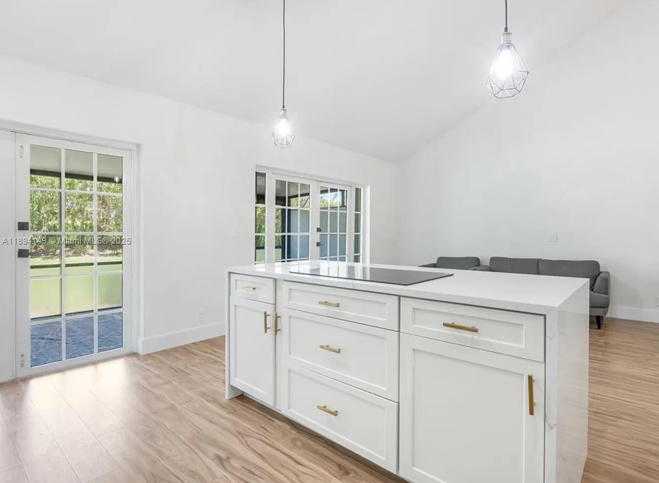 6850 NW 2nd Ave # 34