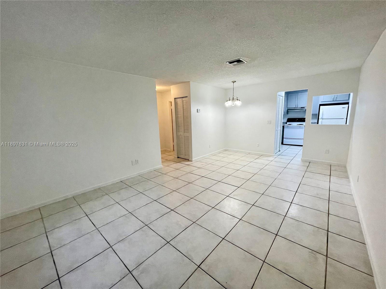 10992 Royal Palm Blvd Bldg 2 # 6, Coral Springs Unit: 6
