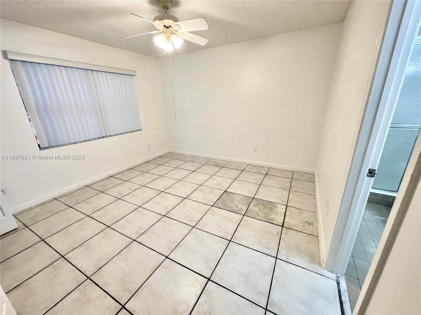 10992 Royal Palm Blvd Bldg 2 # 6, Coral Springs Unit: 6