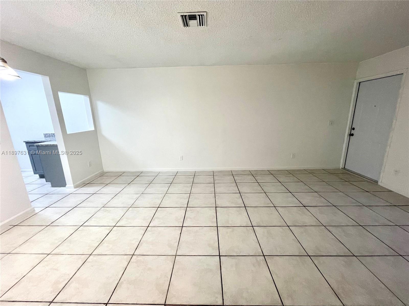 10992 Royal Palm Blvd Bldg 2 # 6, Coral Springs Unit: 6