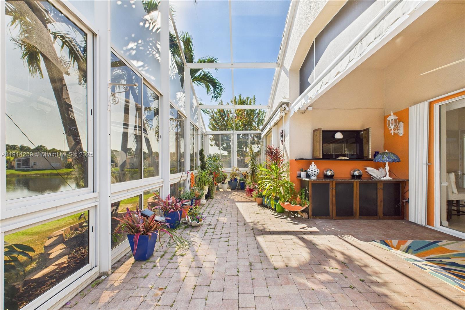 338 NW Treeline Trce, Port St. Lucie