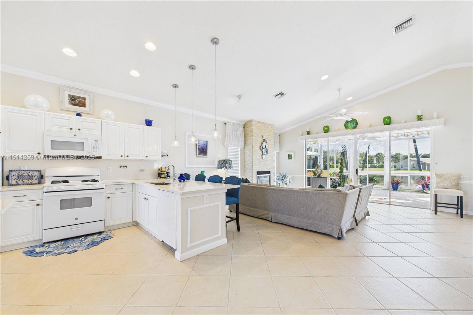 338 NW Treeline Trce, Port St. Lucie