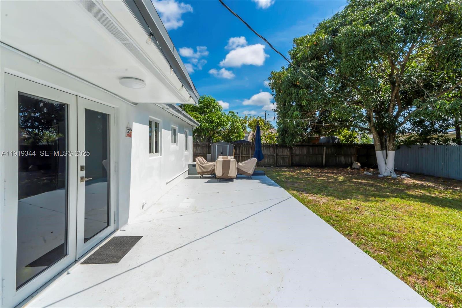 330 N 70th Ave