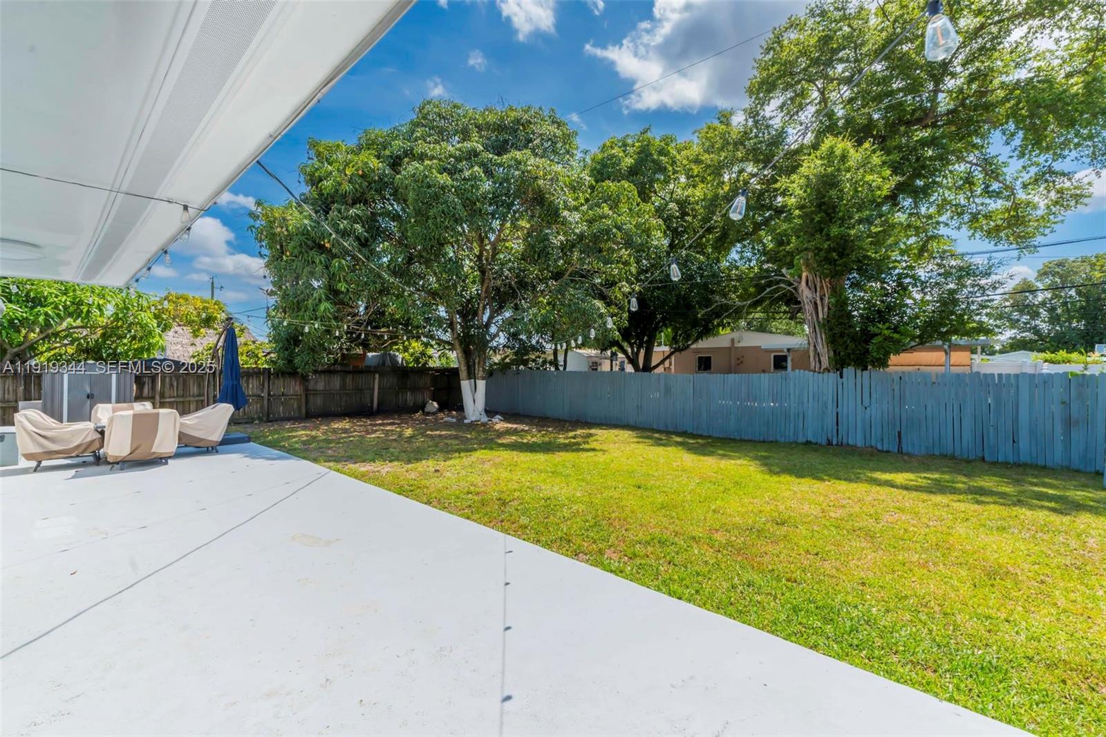330 N 70th Ave