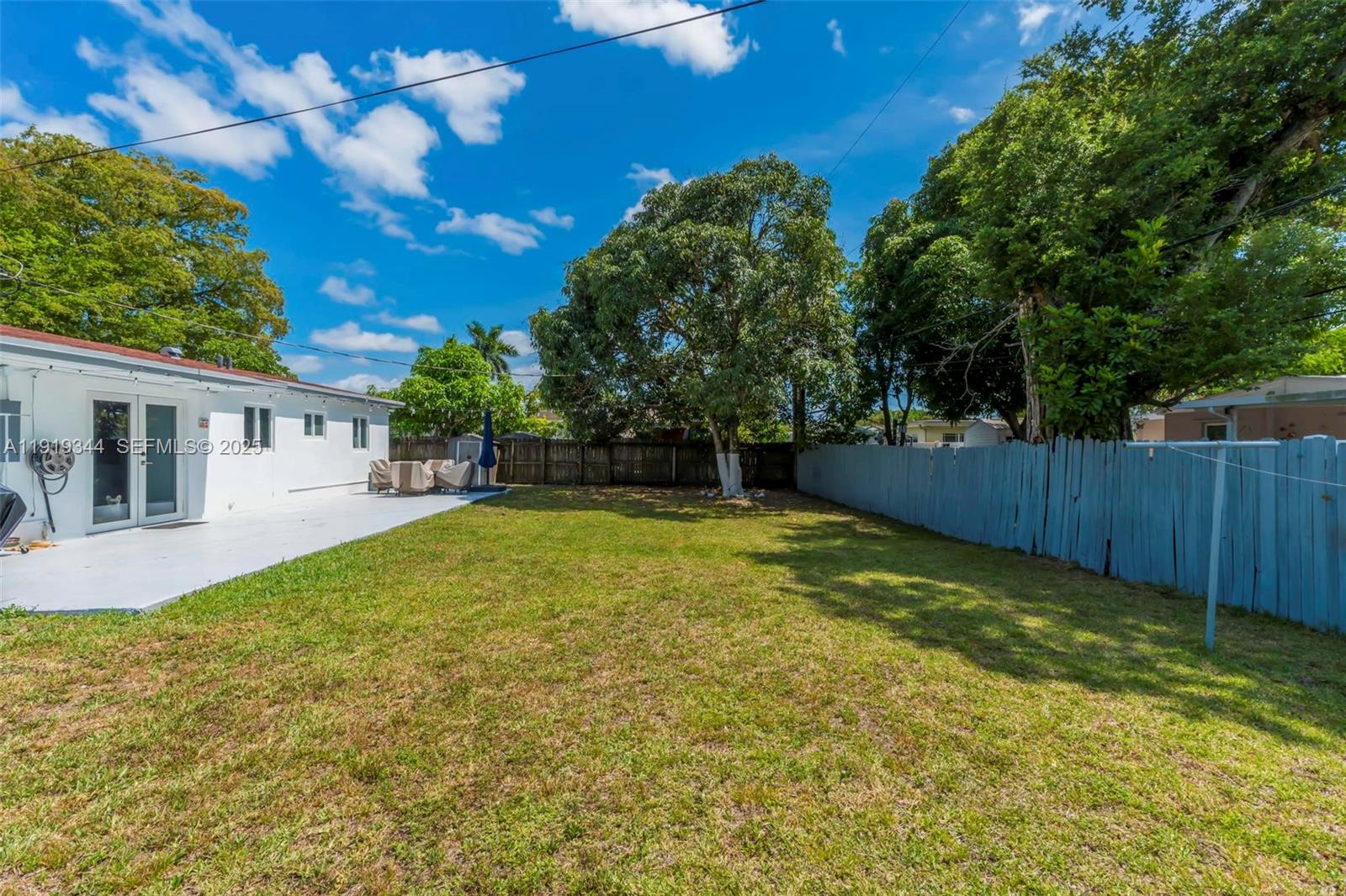 330 N 70th Ave