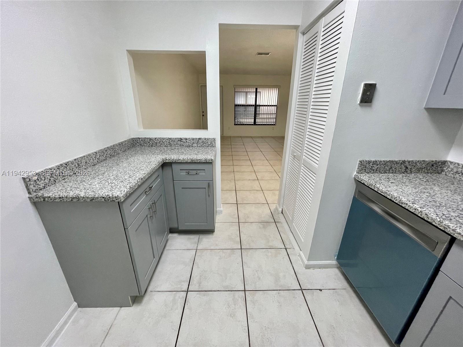 10992 Royal Palm Blvd Bldg 2 # 6