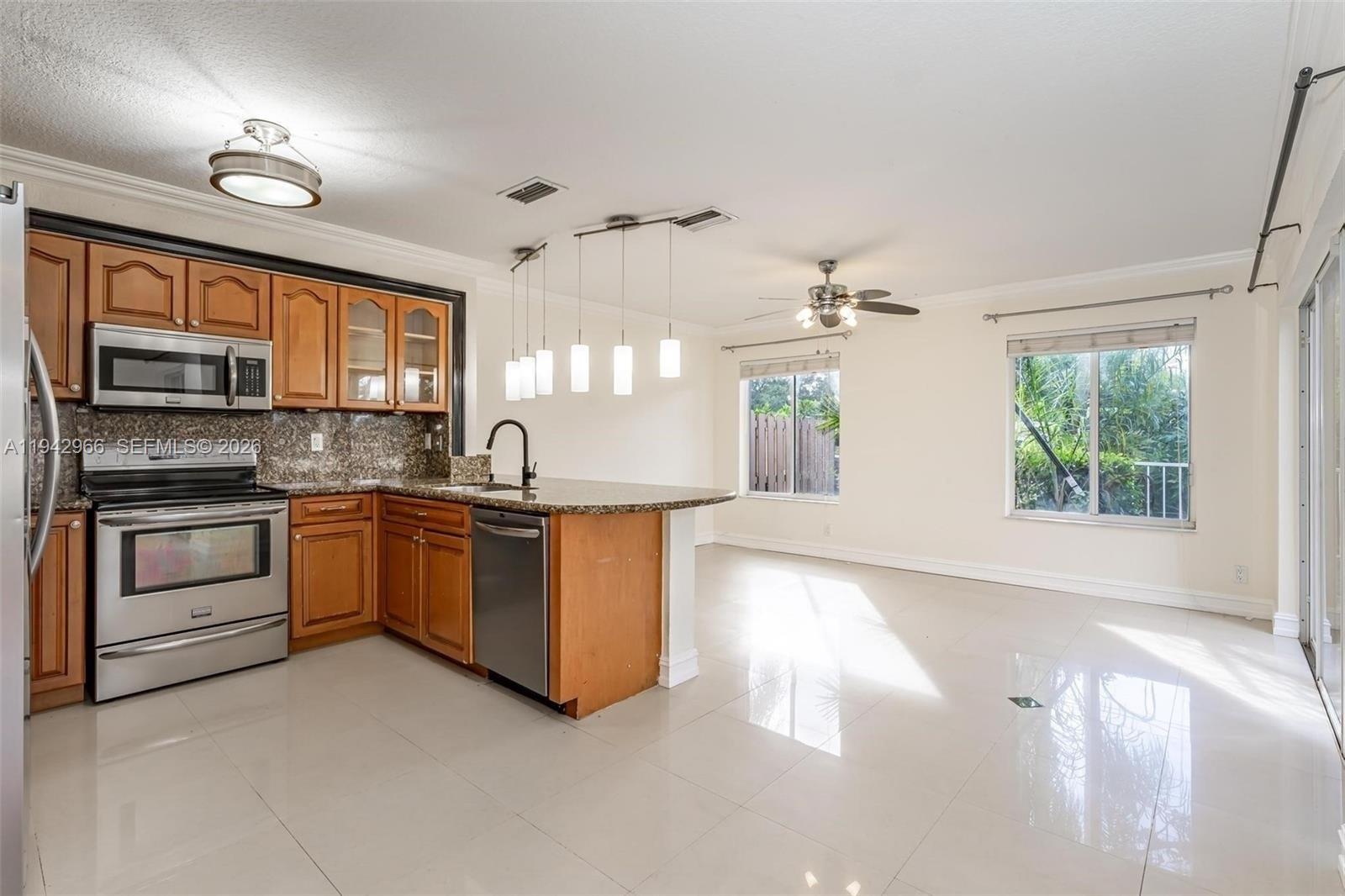 11191 SW 17th Mnr # 209