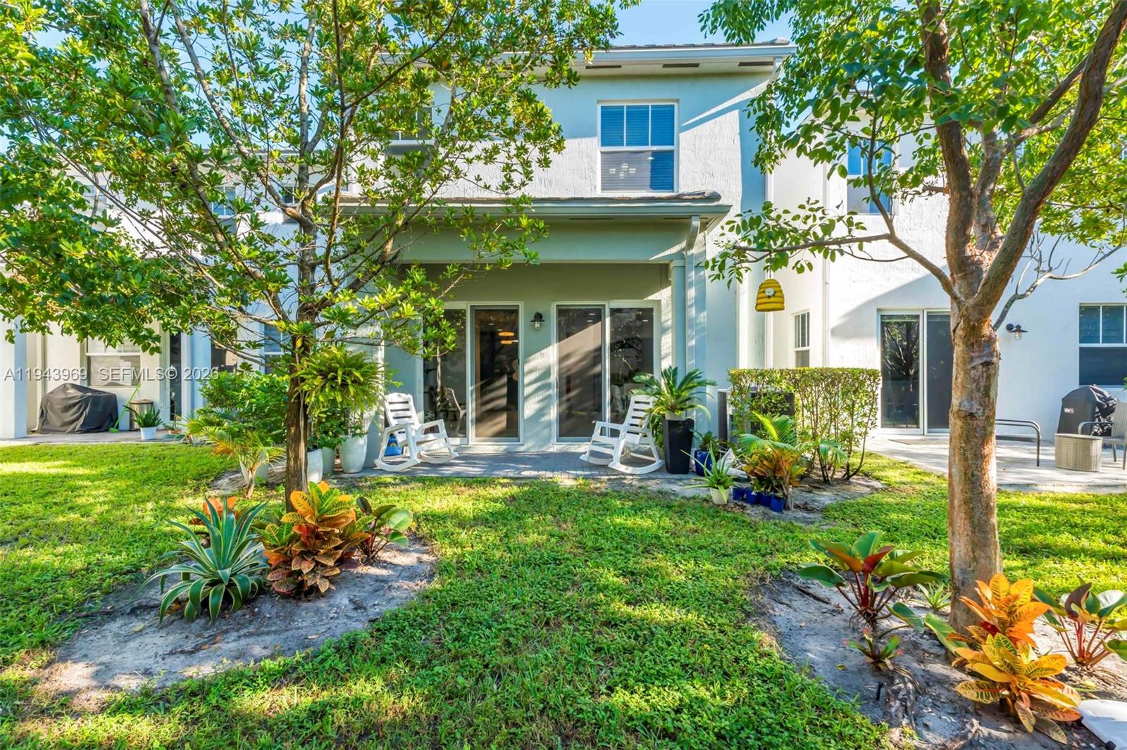 4923 NW 48th Ter