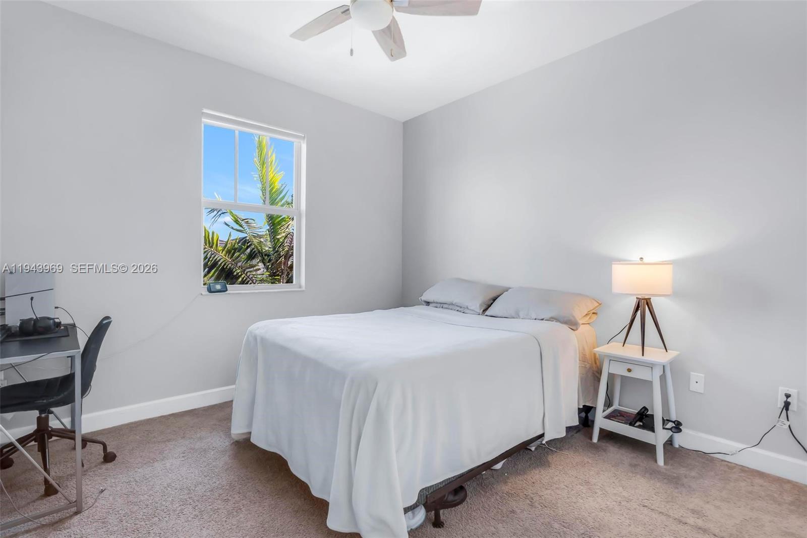 4923 NW 48th Ter