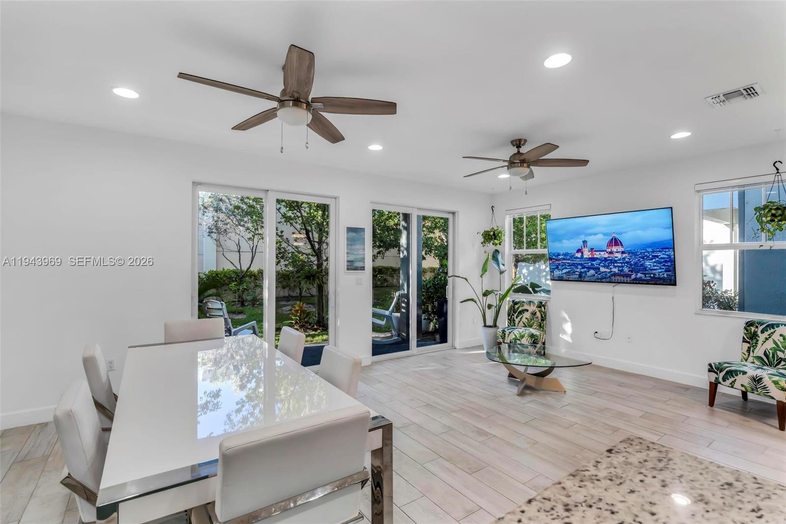 4923 NW 48th Ter