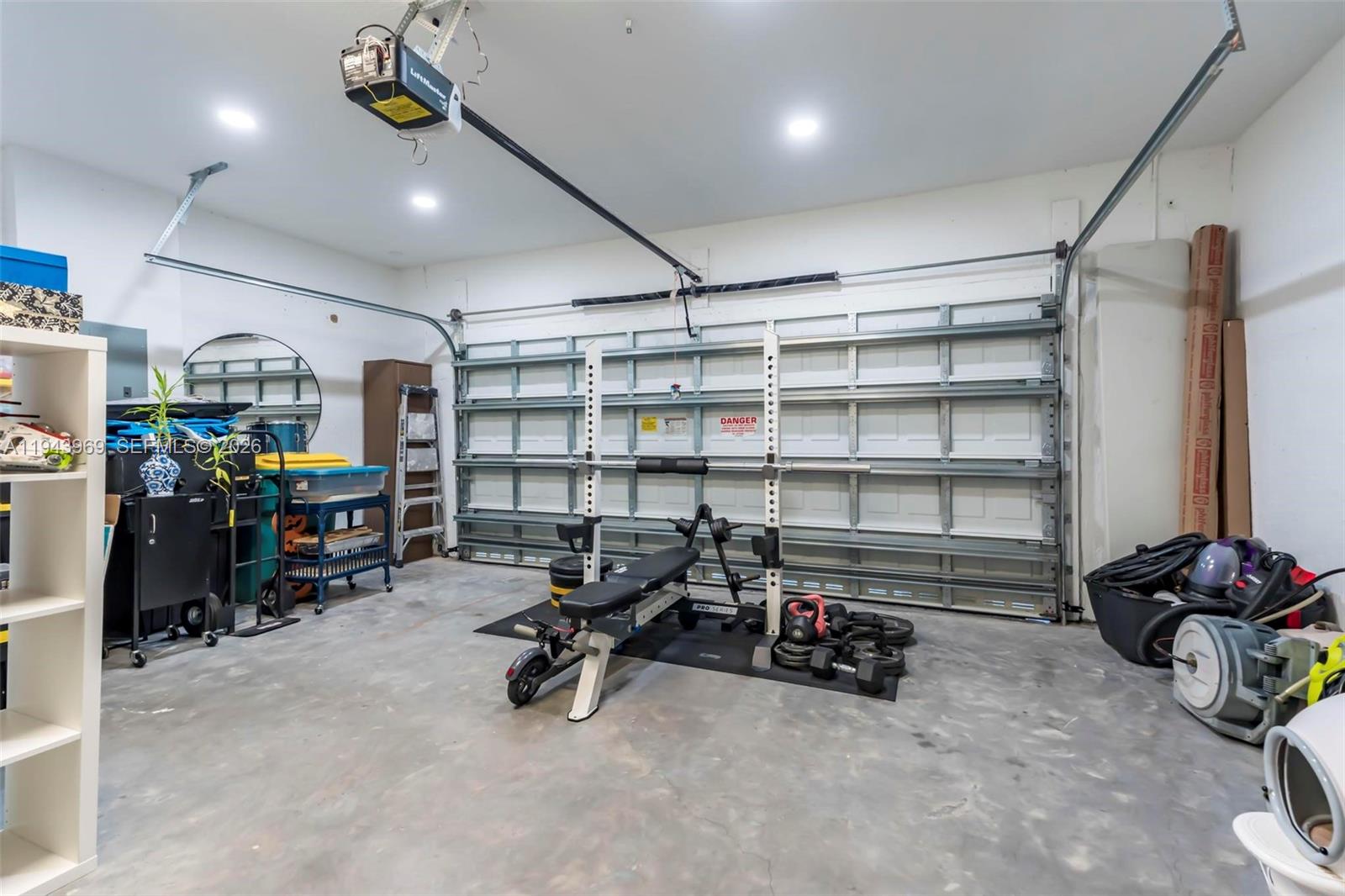 4923 NW 48th Ter