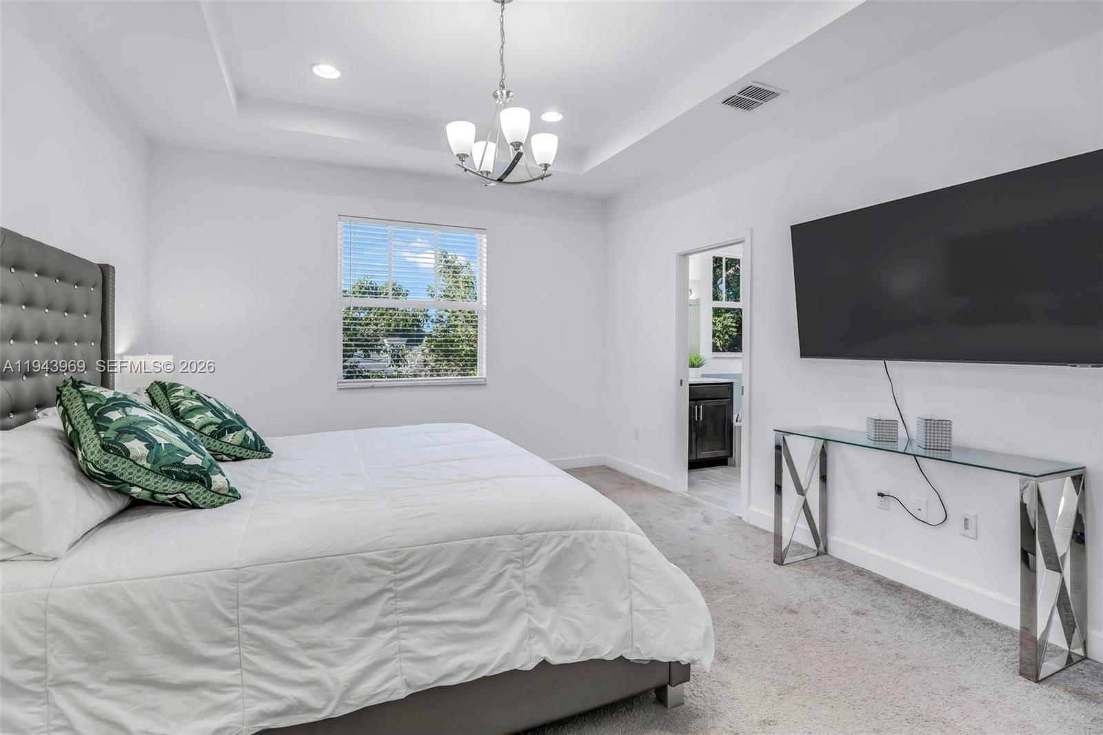 4923 NW 48th Ter