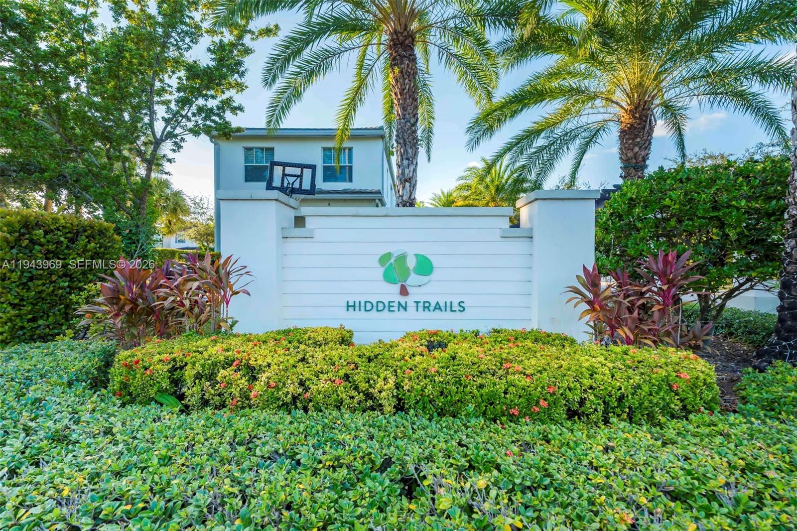 4923 NW 48th Ter