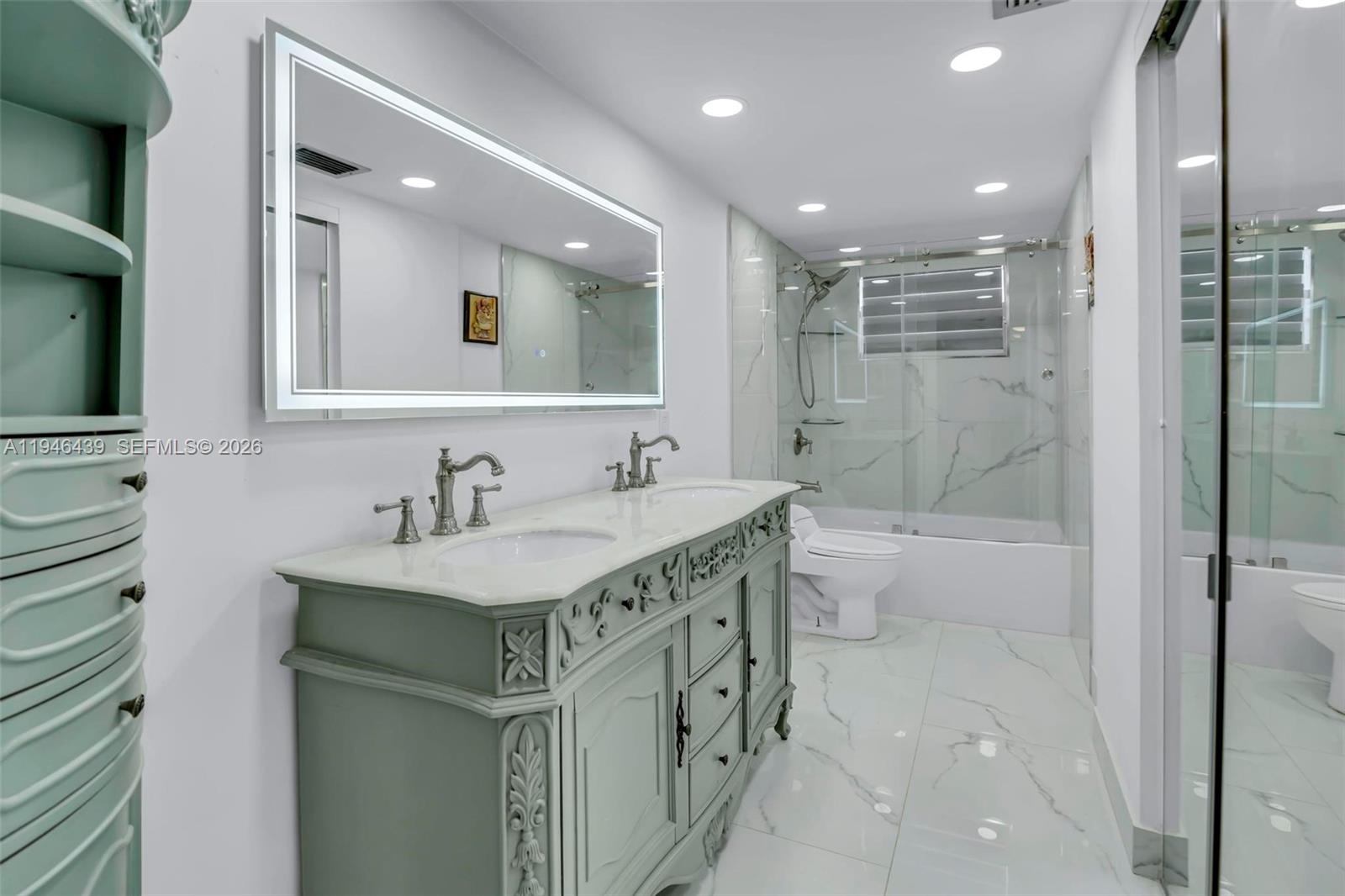 3990 NW 42nd Ave # 403